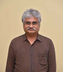 DR-RAVI-KADIYALA-2